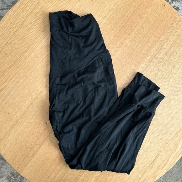 Maternity stretchy knit joggers - Picture 2 of 2